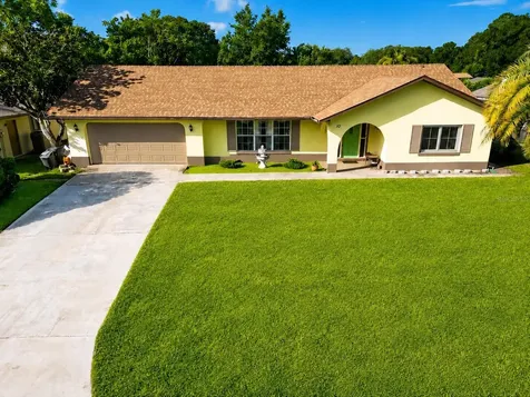 10 Blackburn Place Palm Coast FL 32137