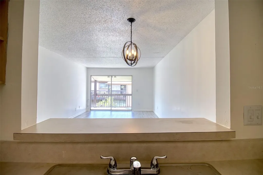6334 Newtown Circle Tampa FL 33615