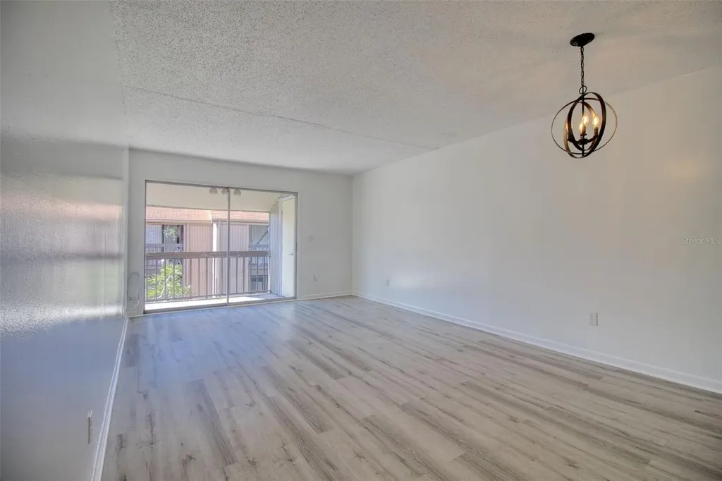 6334 Newtown Circle Tampa FL 33615
