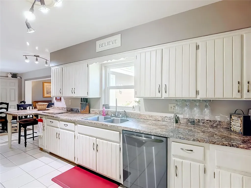 128 N Lake Florence Drive Winter Haven FL 33884