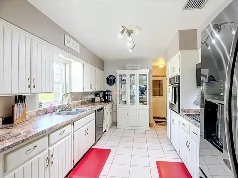 128 N Lake Florence Drive Winter Haven FL 33884