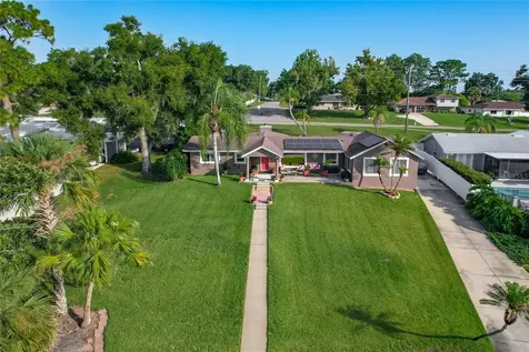 128 N Lake Florence Drive Winter Haven FL 33884