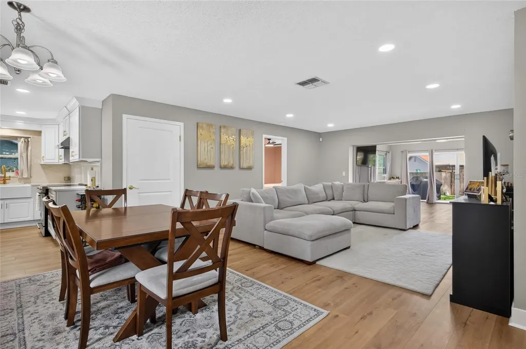 3281 Beaver Drive Clearwater FL 33761