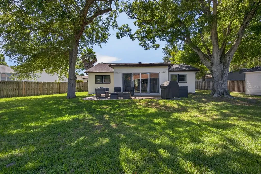3281 Beaver Drive Clearwater FL 33761