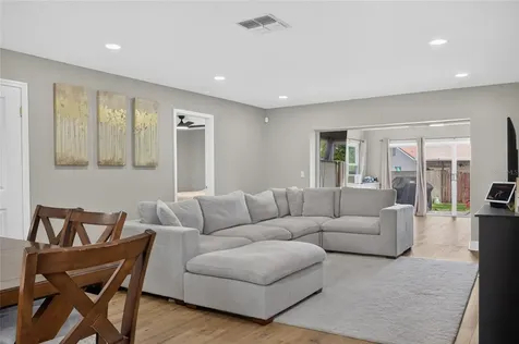 3281 Beaver Drive Clearwater FL 33761