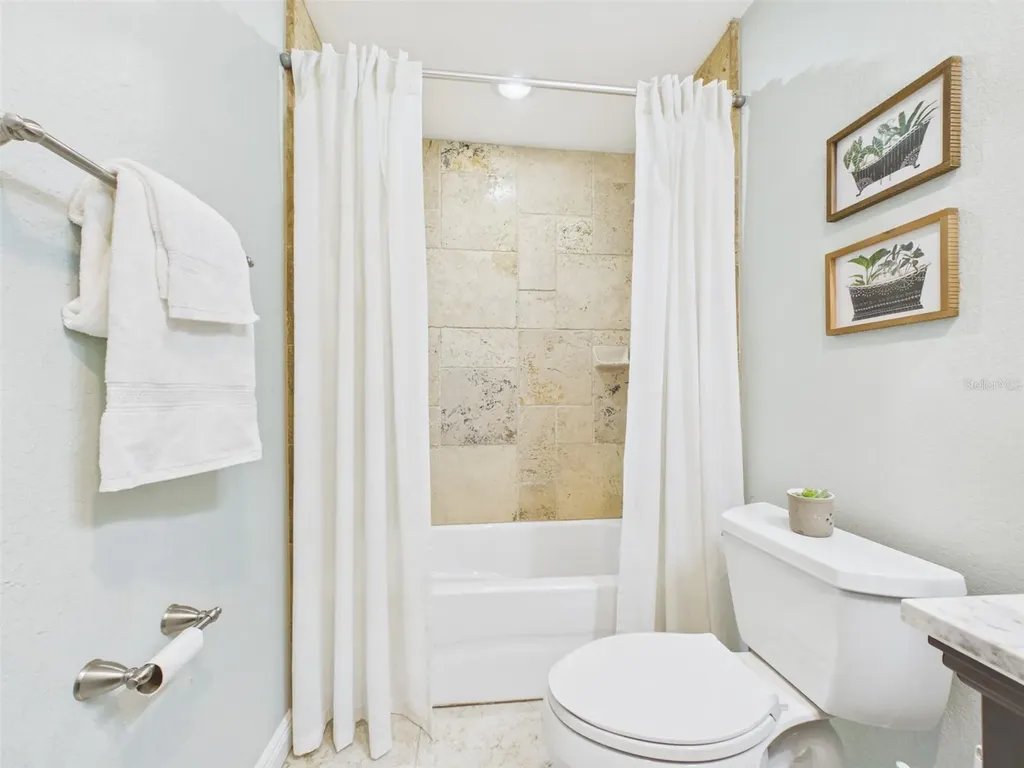 37207 Mcminn Avenue Dade City FL 33525