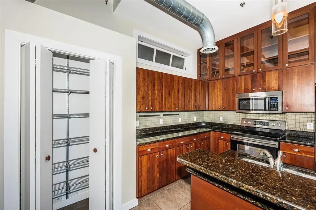 175 2nd Street S St Petersburg FL 33701