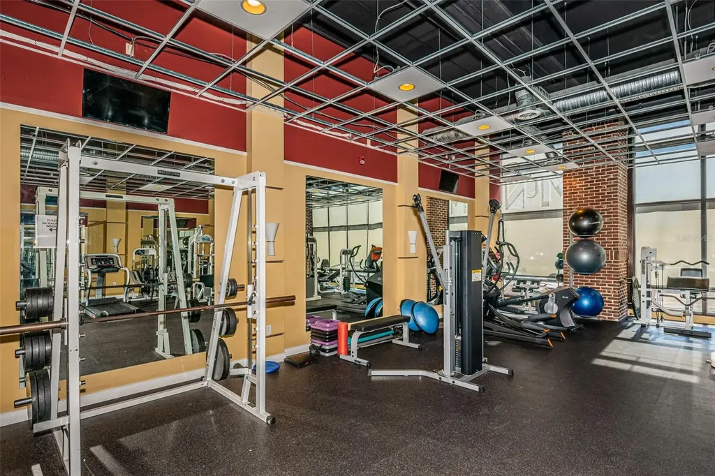 175 2nd Street S St Petersburg FL 33701