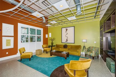 175 2nd Street S St Petersburg FL 33701