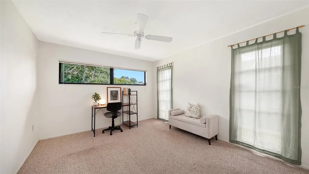 4736 Charing Cross Road Sarasota FL 34241