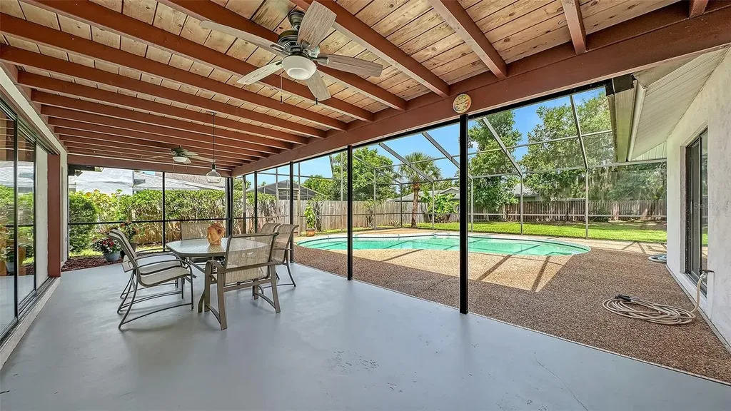4736 Charing Cross Road Sarasota FL 34241