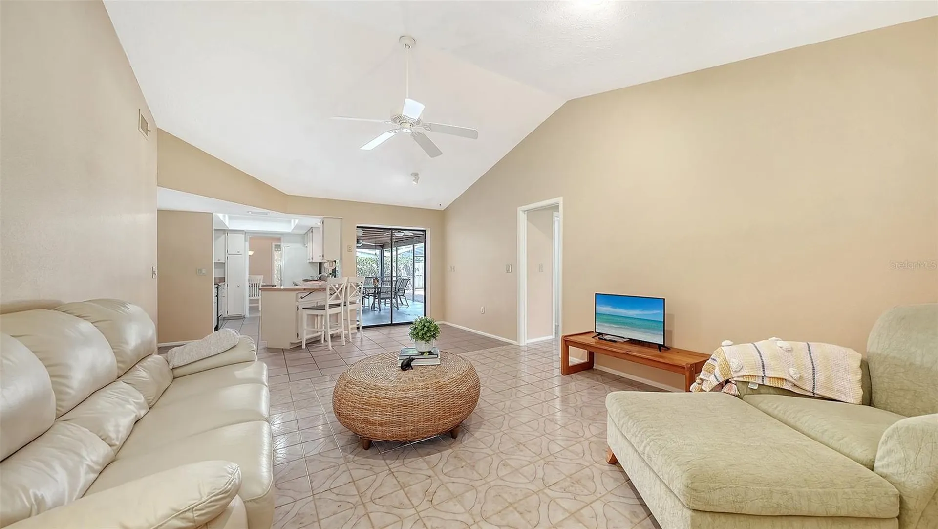 4736 Charing Cross Road Sarasota FL 34241