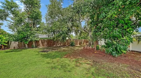 4736 Charing Cross Road Sarasota FL 34241