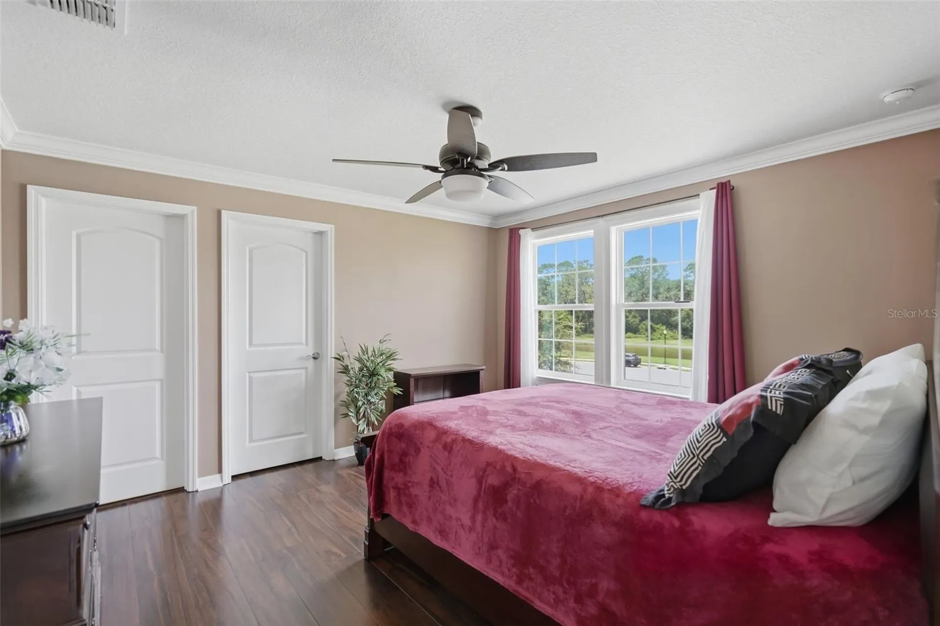 9307 Parisian Court Seffner FL 33584