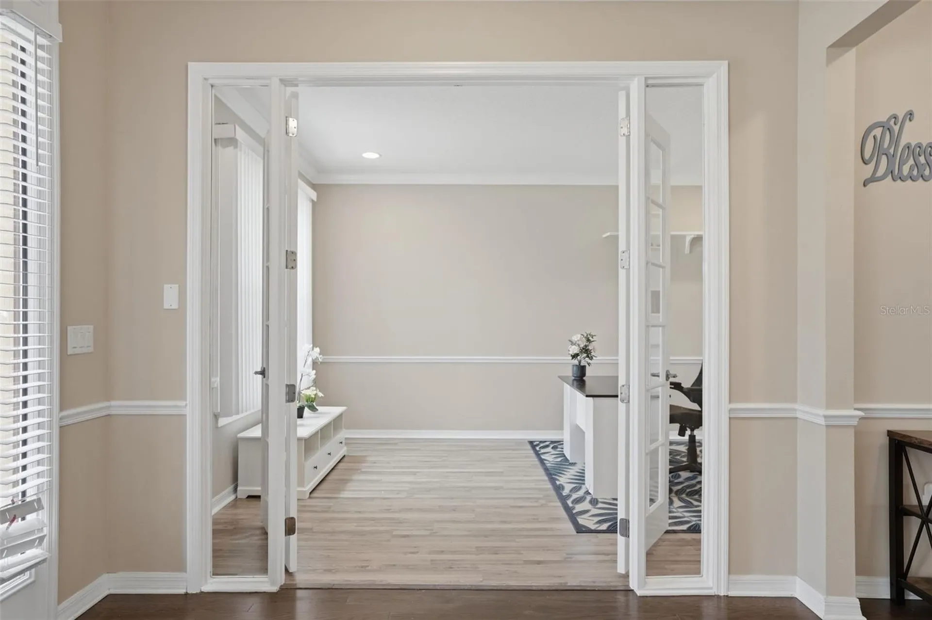 9307 Parisian Court Seffner FL 33584