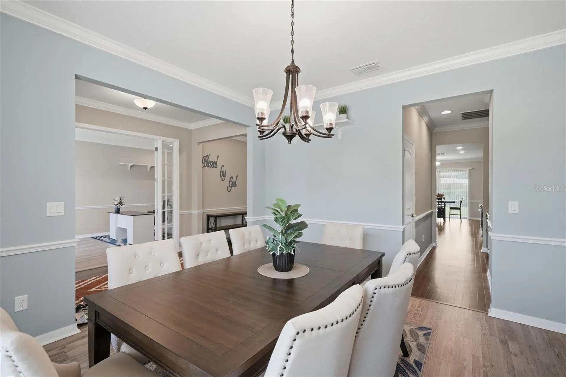 9307 Parisian Court Seffner FL 33584