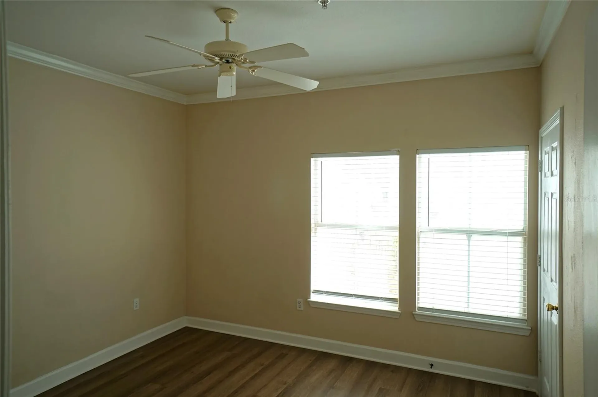 18425 Bridle Club Drive Tampa FL 33647