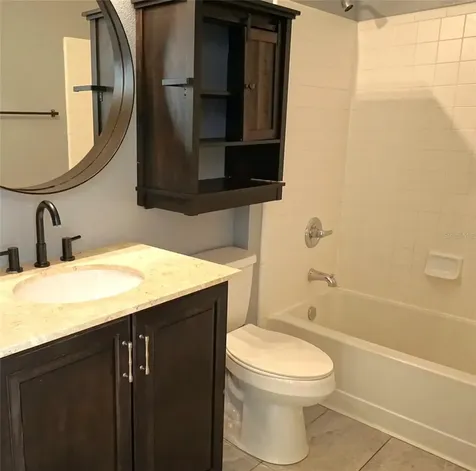 18425 Bridle Club Drive Tampa FL 33647