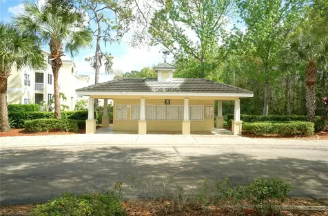 18425 Bridle Club Drive Tampa FL 33647