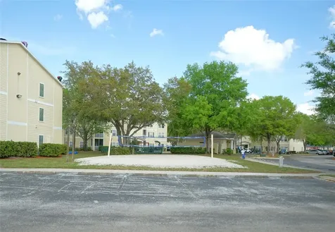 18425 Bridle Club Drive Tampa FL 33647
