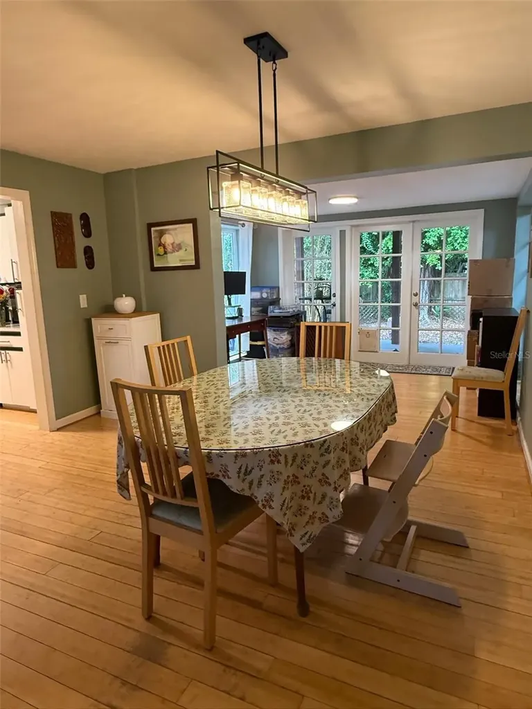 2720 Goldenrod Street Sarasota FL 34239