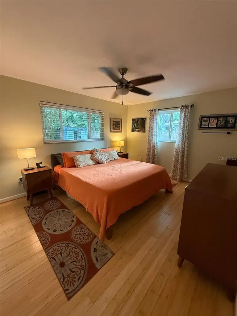 2720 Goldenrod Street Sarasota FL 34239