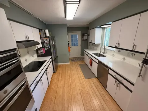 2720 Goldenrod Street Sarasota FL 34239