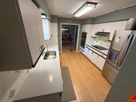2720 Goldenrod Street Sarasota FL 34239