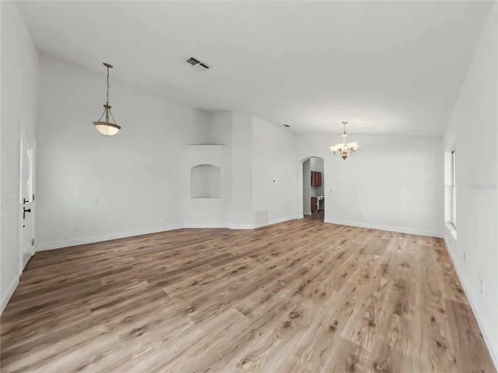 544 Cypress Tree Court Orlando FL 32825