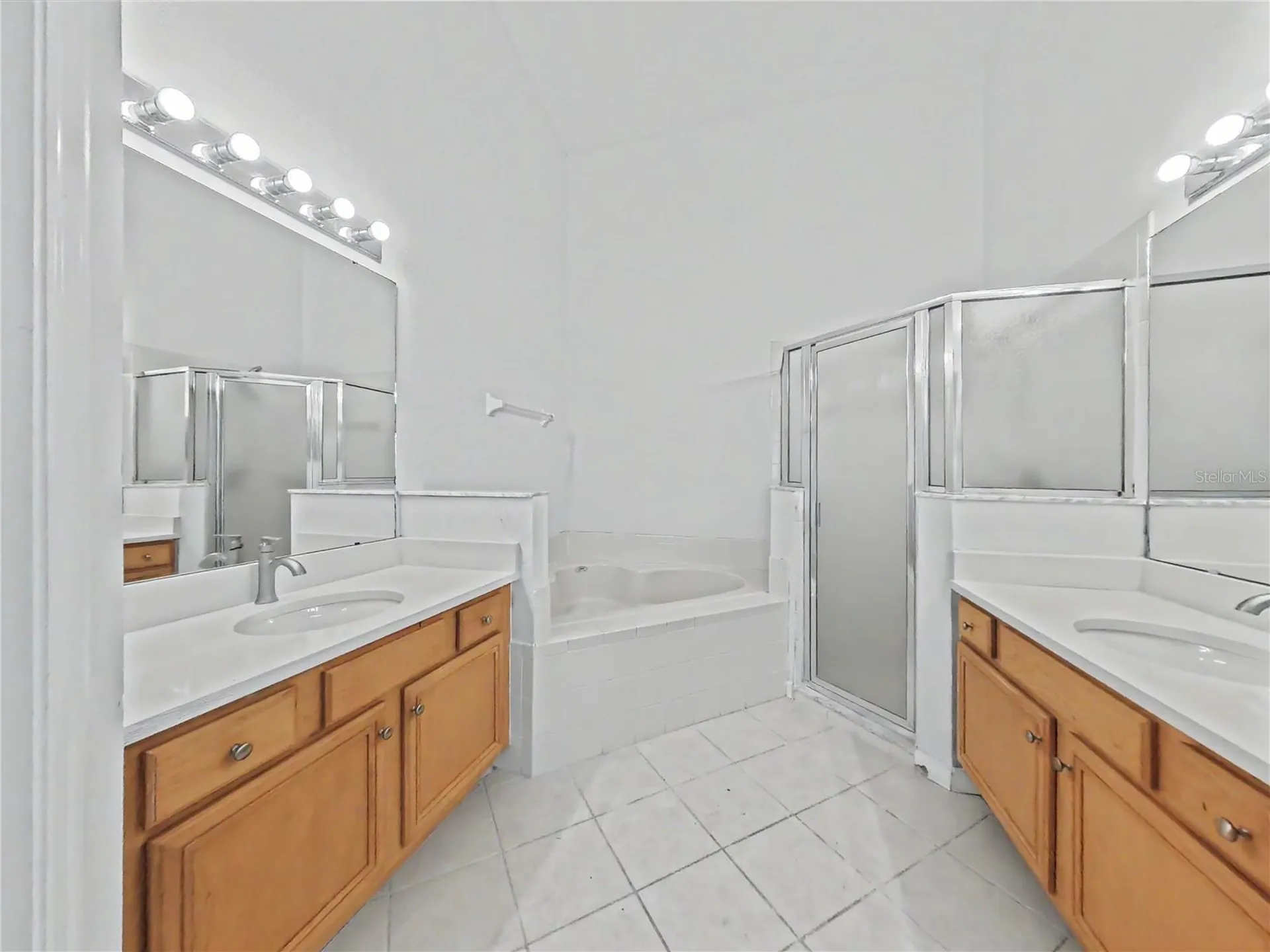 544 Cypress Tree Court Orlando FL 32825