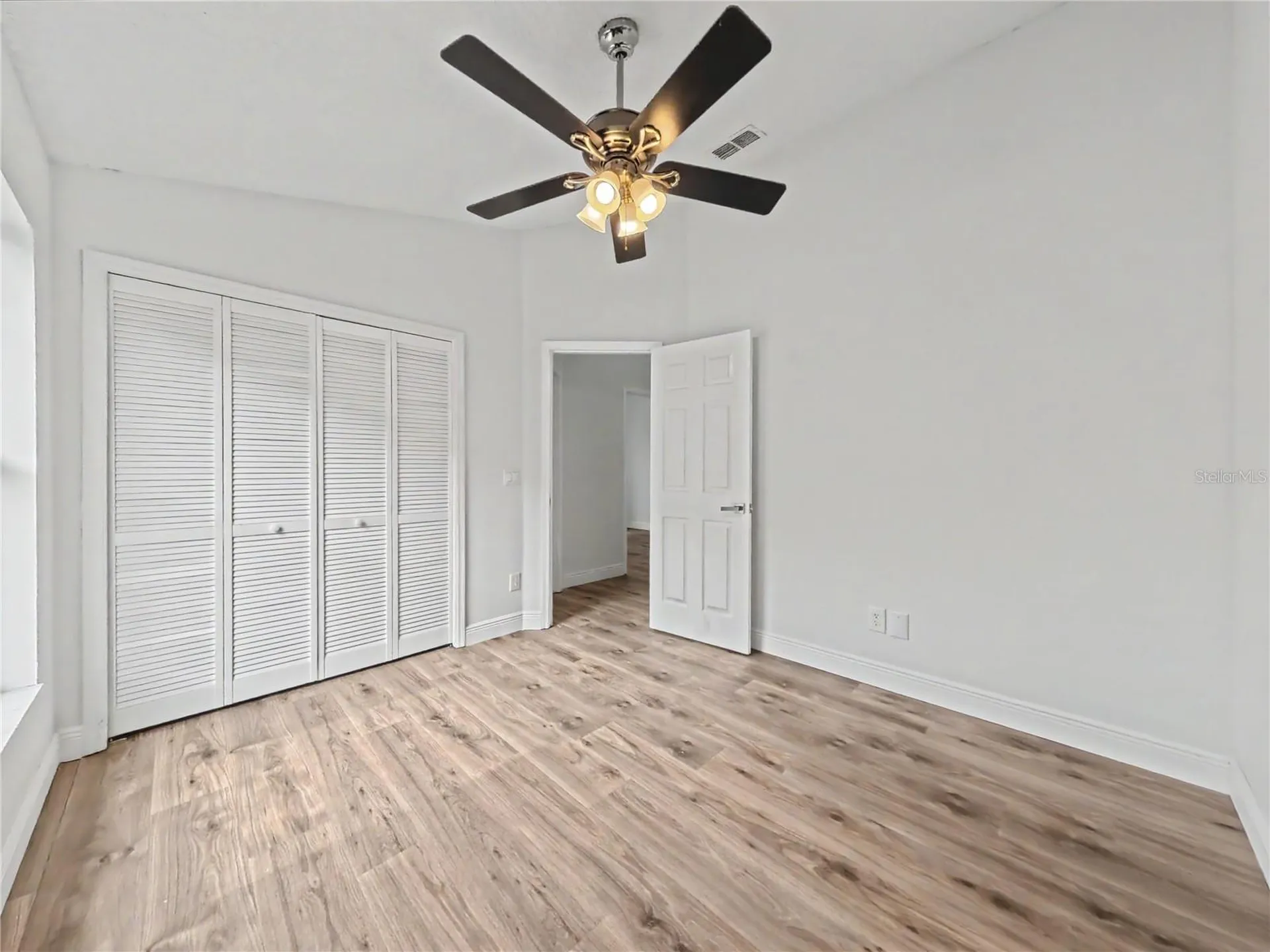 544 Cypress Tree Court Orlando FL 32825