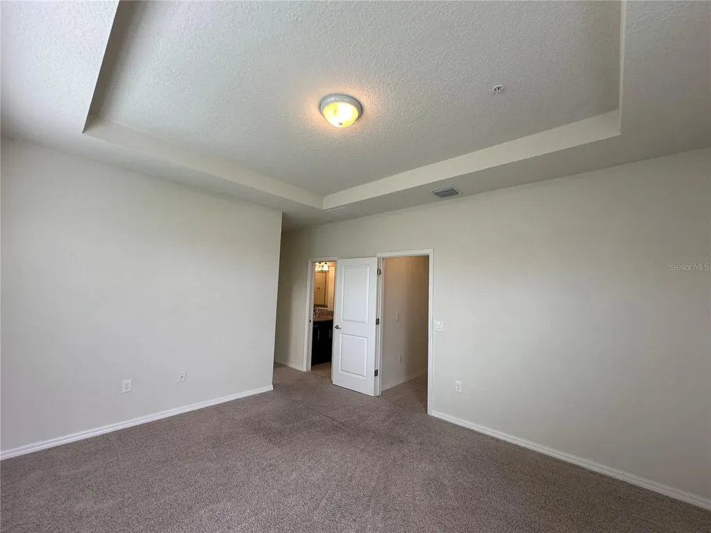 527 Piazza Point Oviedo FL 32765