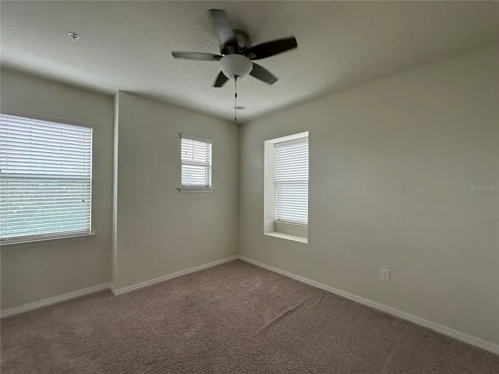 527 Piazza Point Oviedo FL 32765