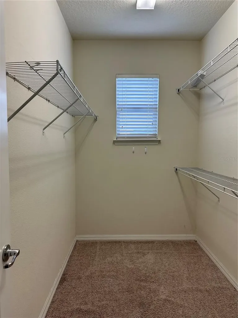 527 Piazza Point Oviedo FL 32765