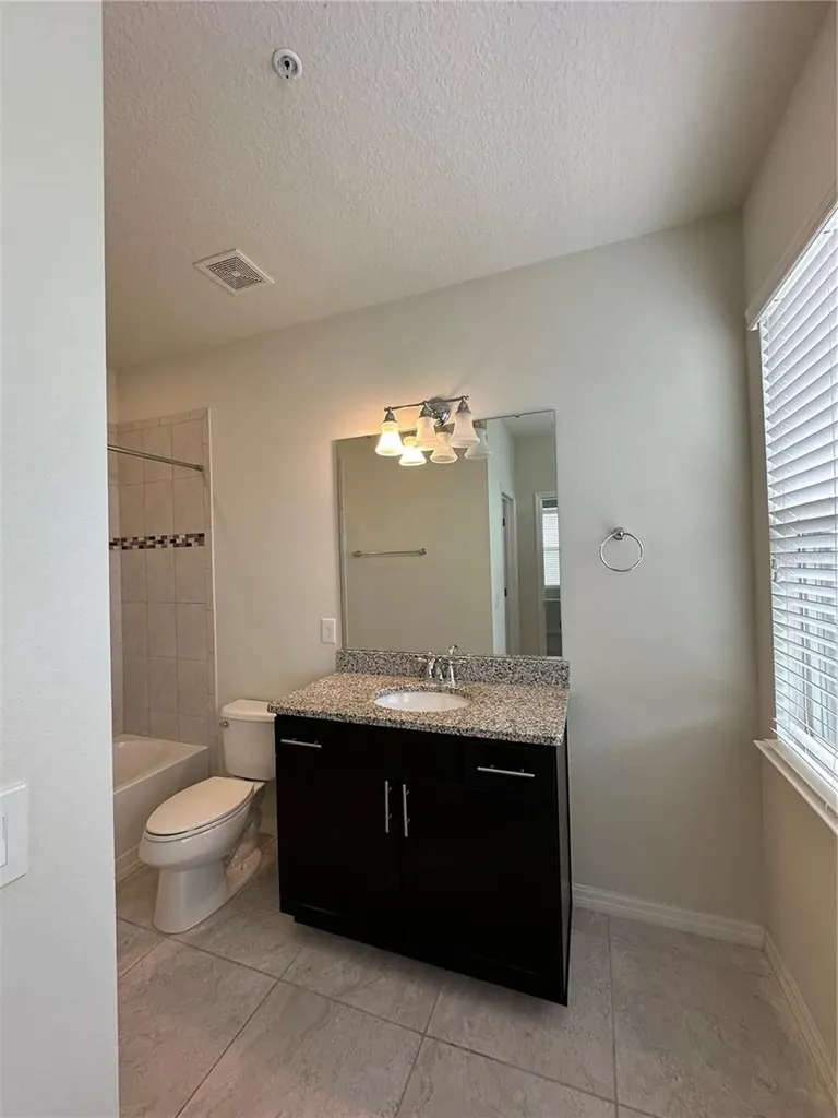 527 Piazza Point Oviedo FL 32765