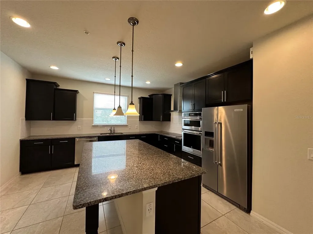 527 Piazza Point Oviedo FL 32765
