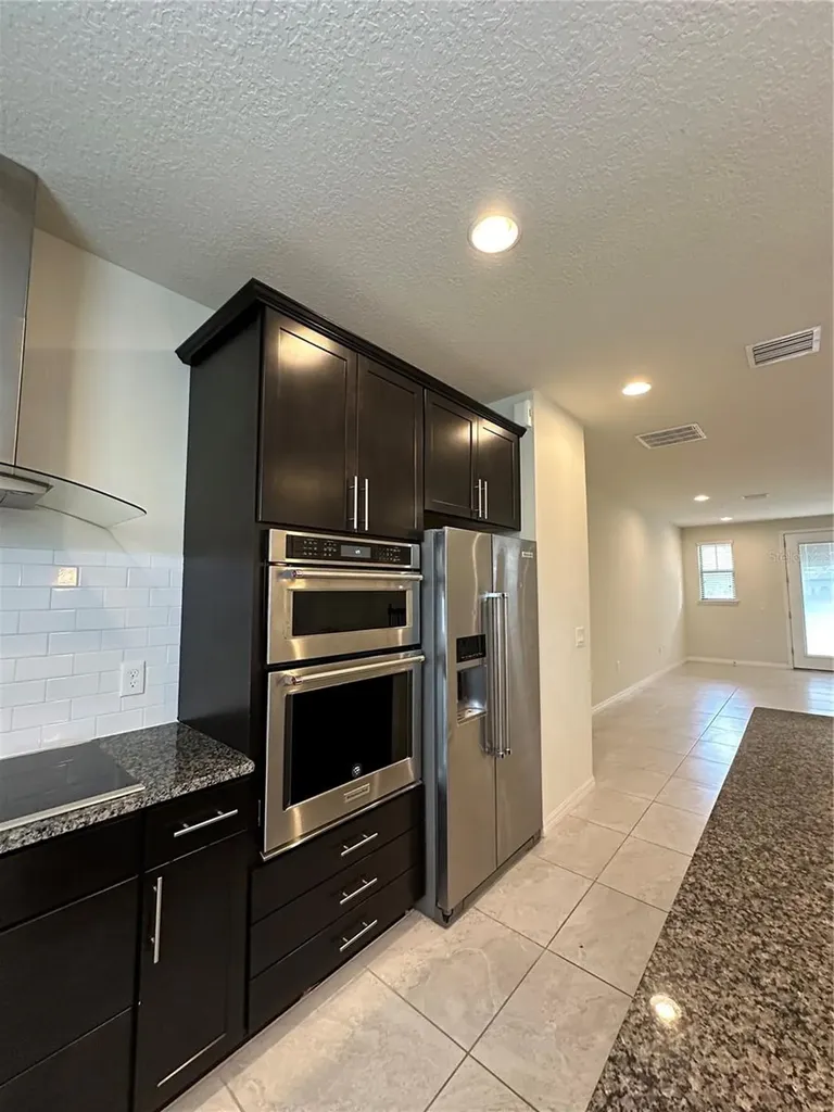 527 Piazza Point Oviedo FL 32765