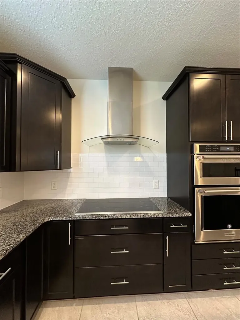 527 Piazza Point Oviedo FL 32765