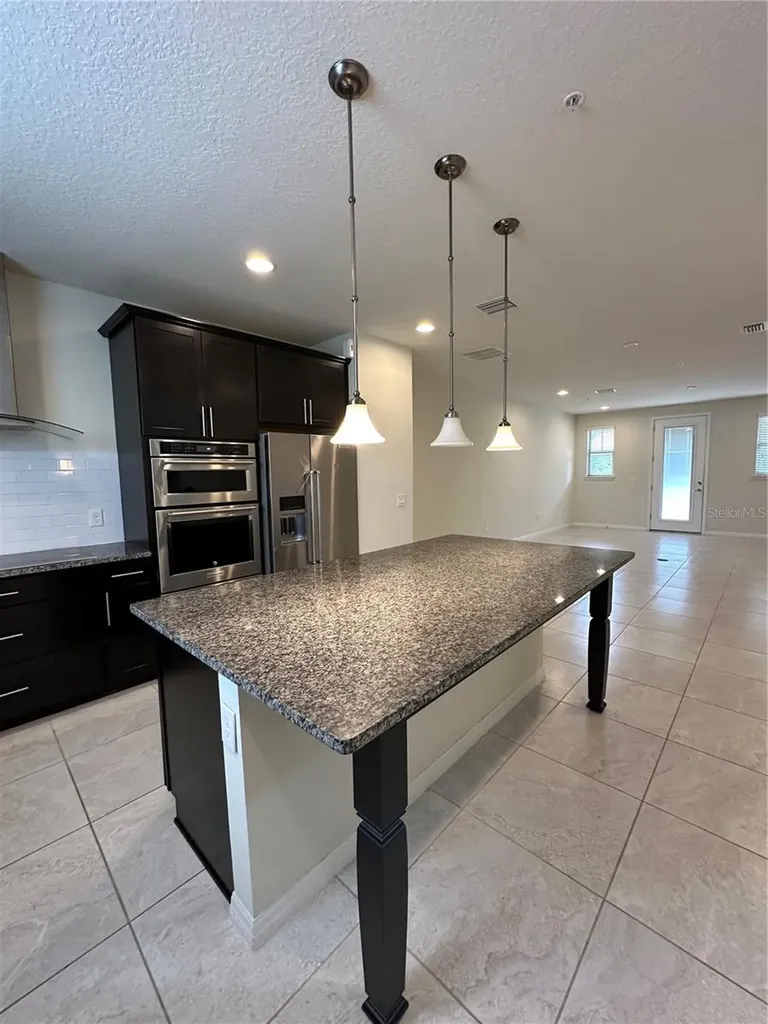 527 Piazza Point Oviedo FL 32765
