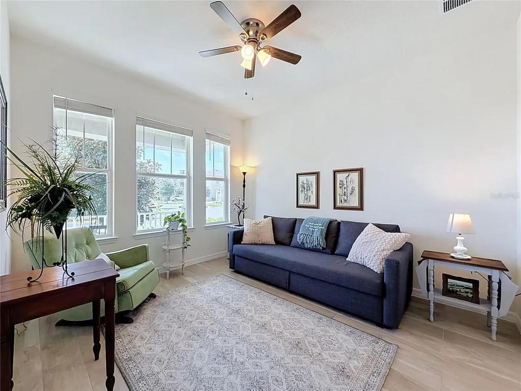 9068 Exploration Avenue Orlando FL 32832