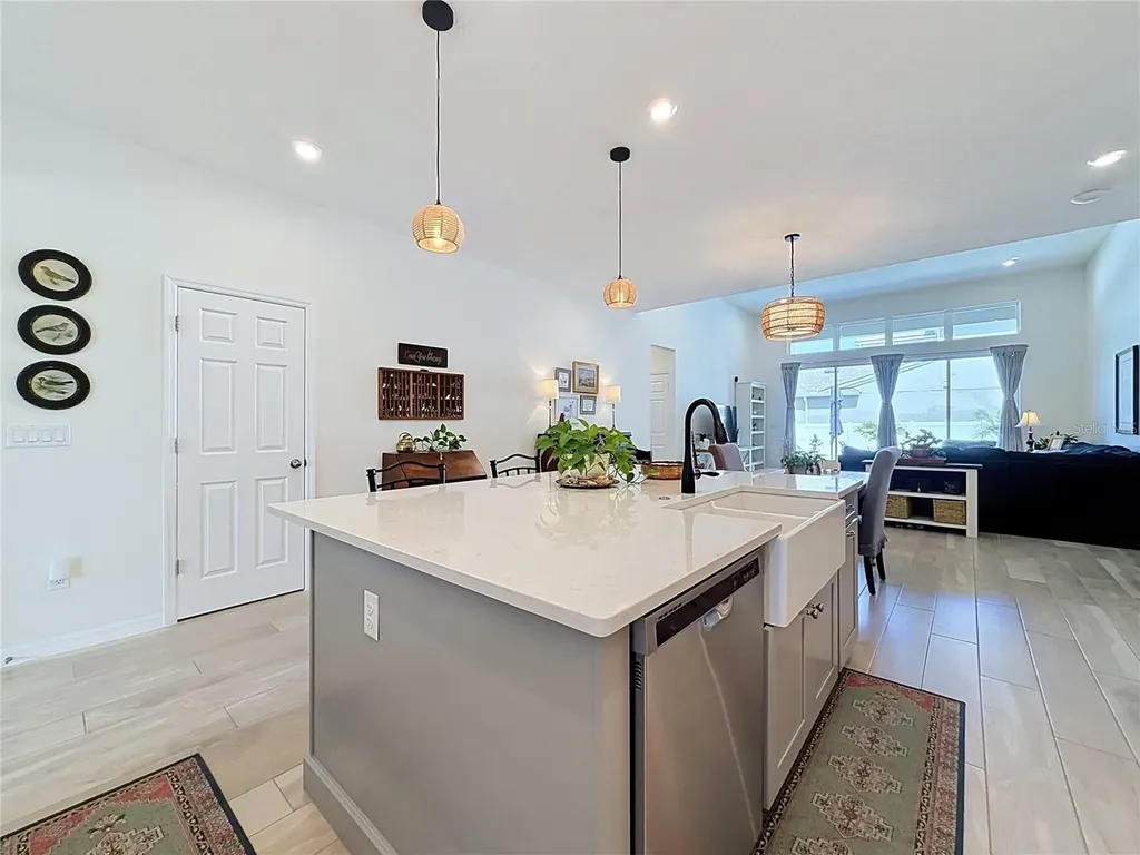 9068 Exploration Avenue Orlando FL 32832