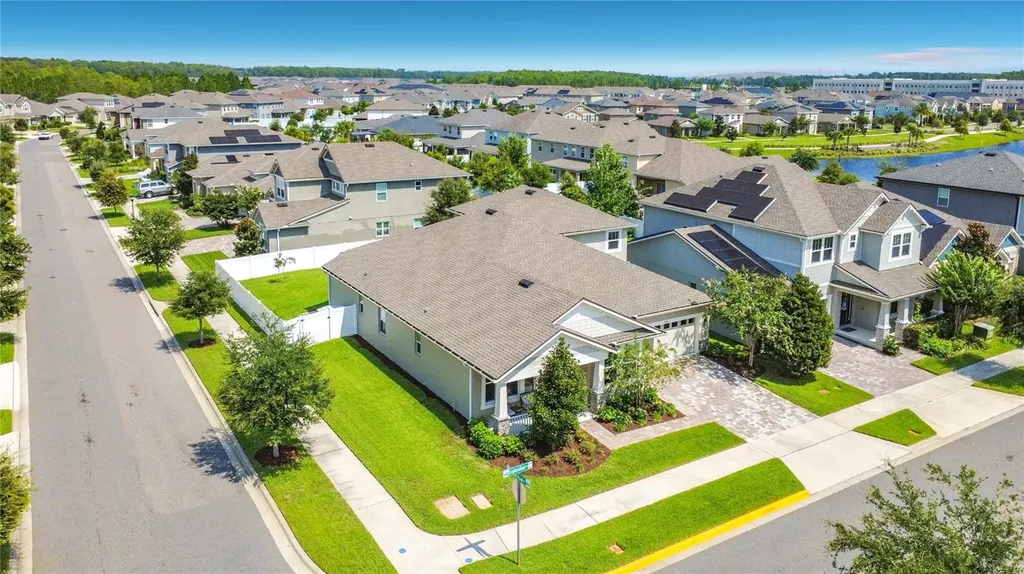 9068 Exploration Avenue Orlando FL 32832