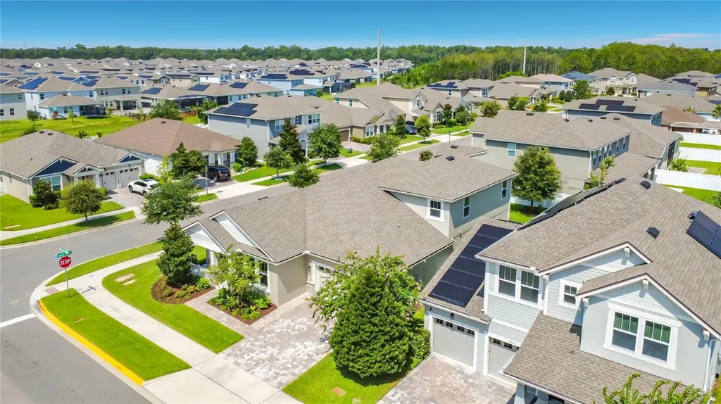 9068 Exploration Avenue Orlando FL 32832