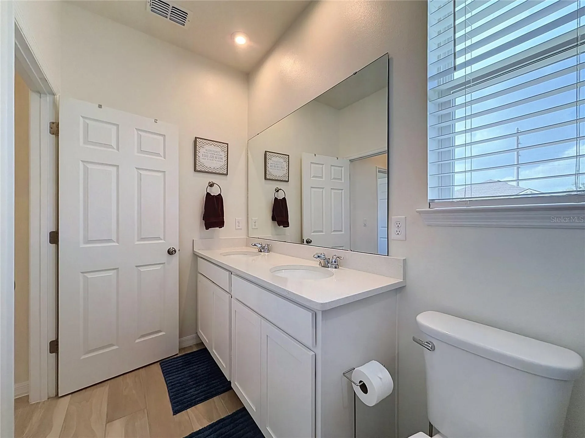 9068 Exploration Avenue Orlando FL 32832