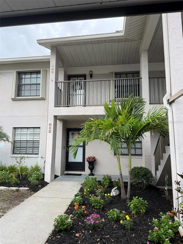 2150 Elm Street Dunedin FL 34698