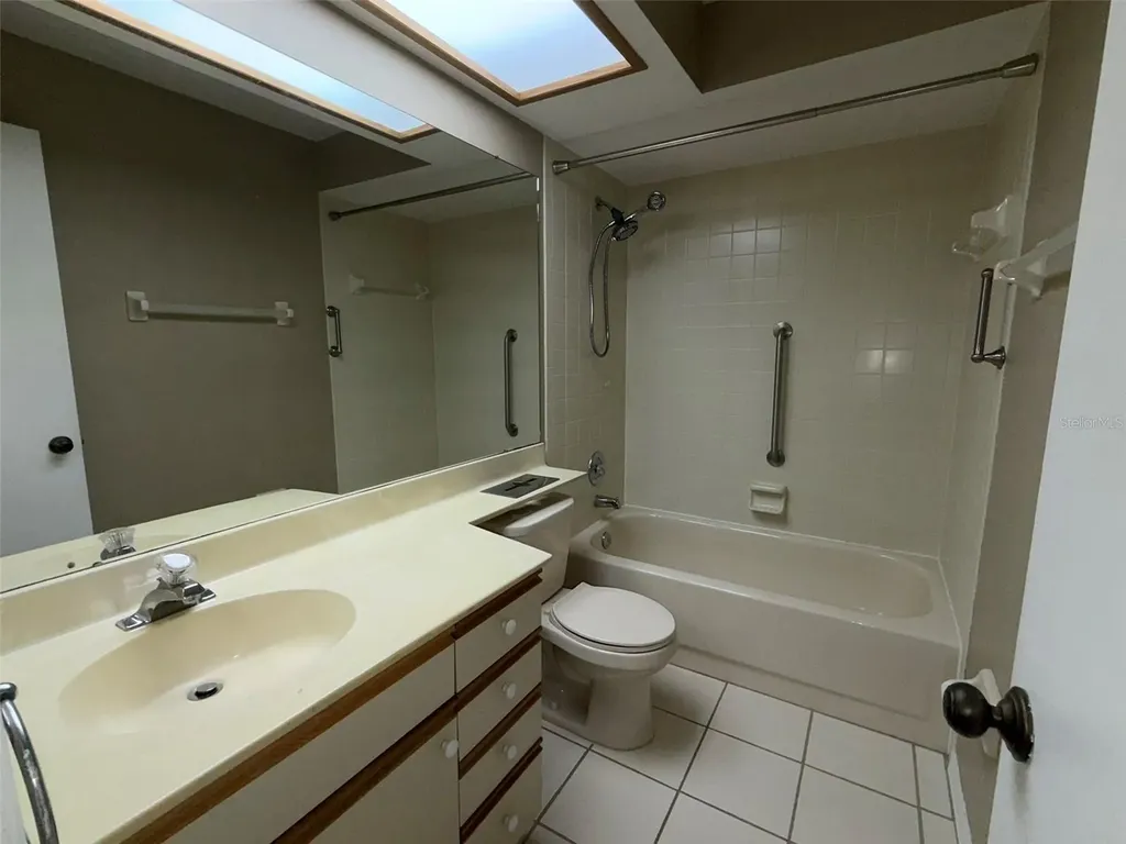 2150 Elm Street Dunedin FL 34698