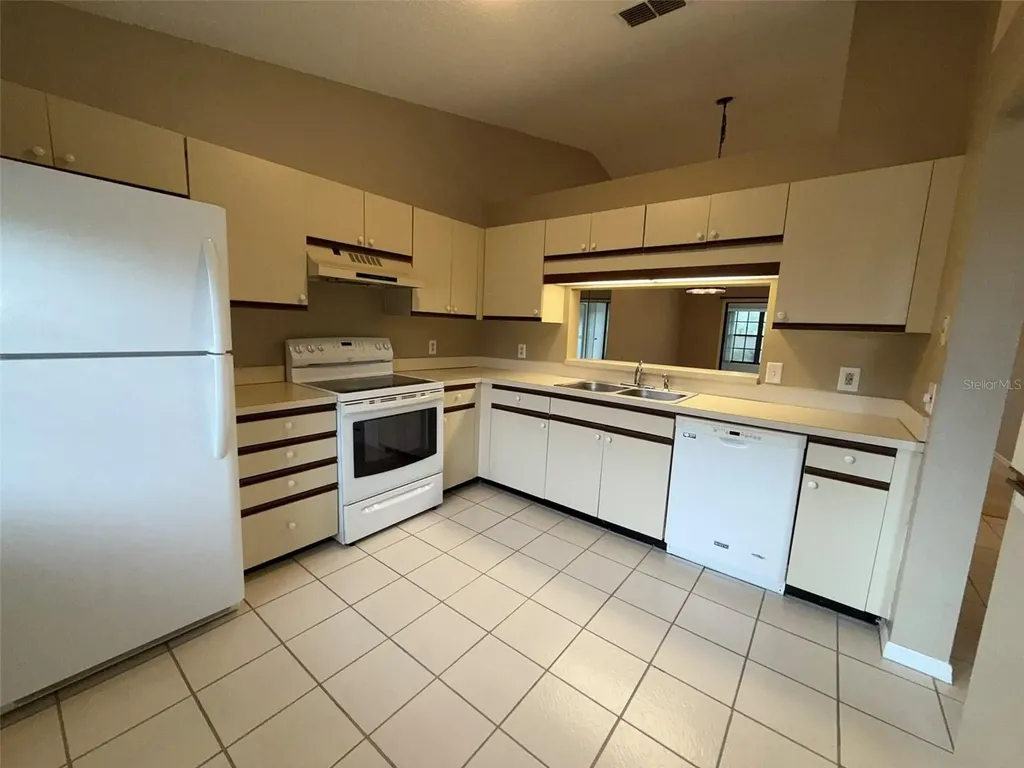 2150 Elm Street Dunedin FL 34698