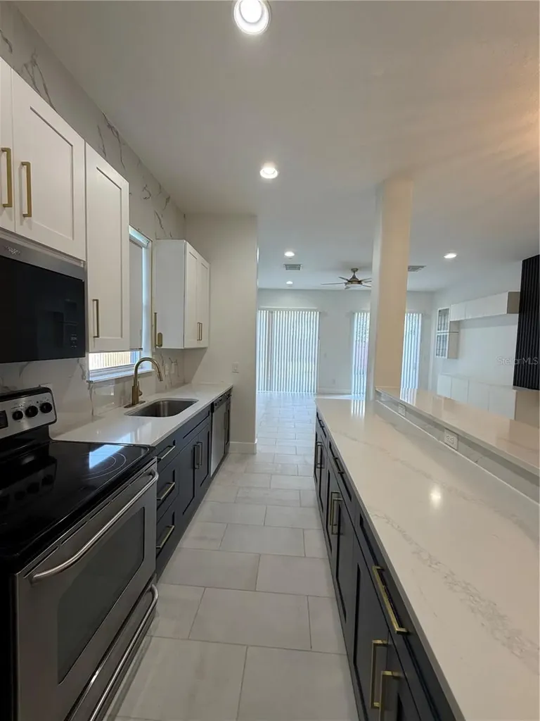 3007 E Central Boulevard Orlando FL 32803