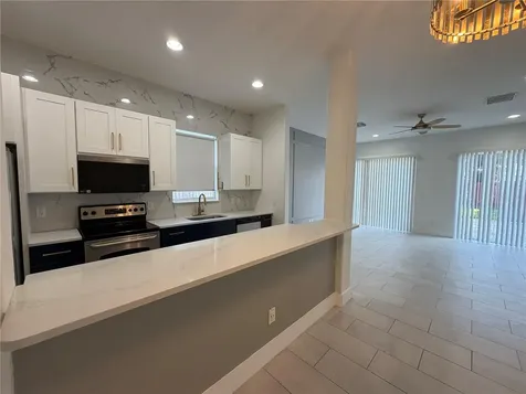 3007 E Central Boulevard Orlando FL 32803