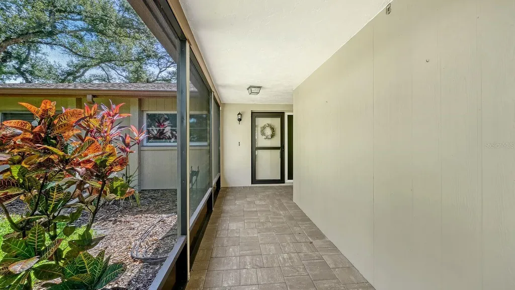 7031 Bright Creek Drive Sarasota FL 34231